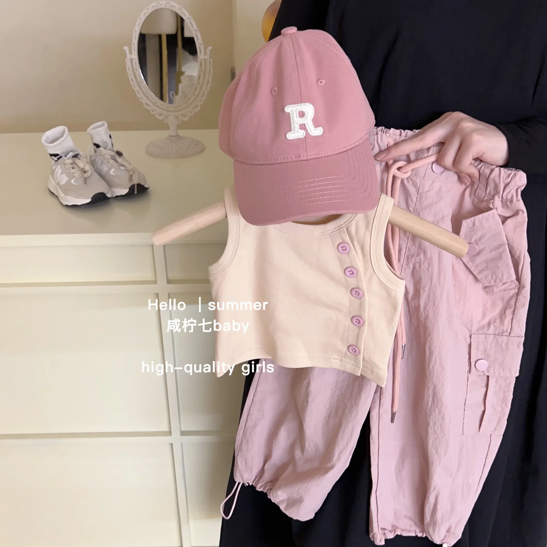 LETNI MODNY ZESTAW DLA DZIEWCZYNKI